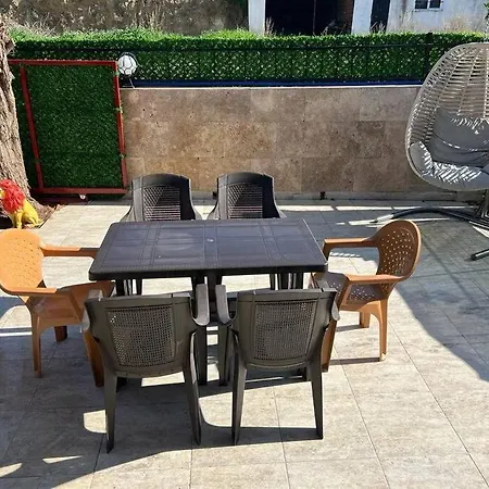 Hotel Genis Bahceli - Dogal Gazli Triblex Kusadasi