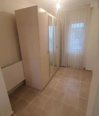 Genis Bahceli - Dogal Gazli Triblex Otel *