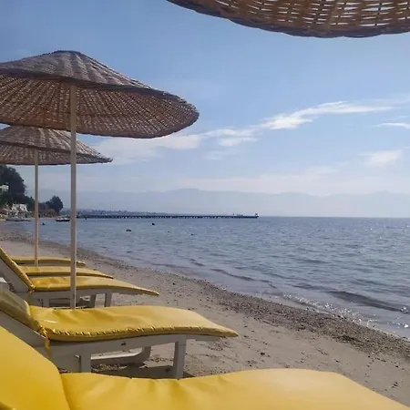 Otel Genis Bahceli - Dogal Gazli Triblex *